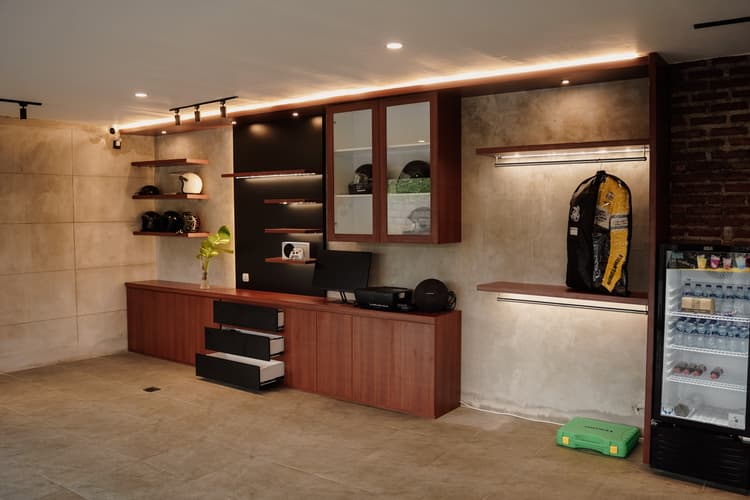 Cabinet Custom Dewata Point