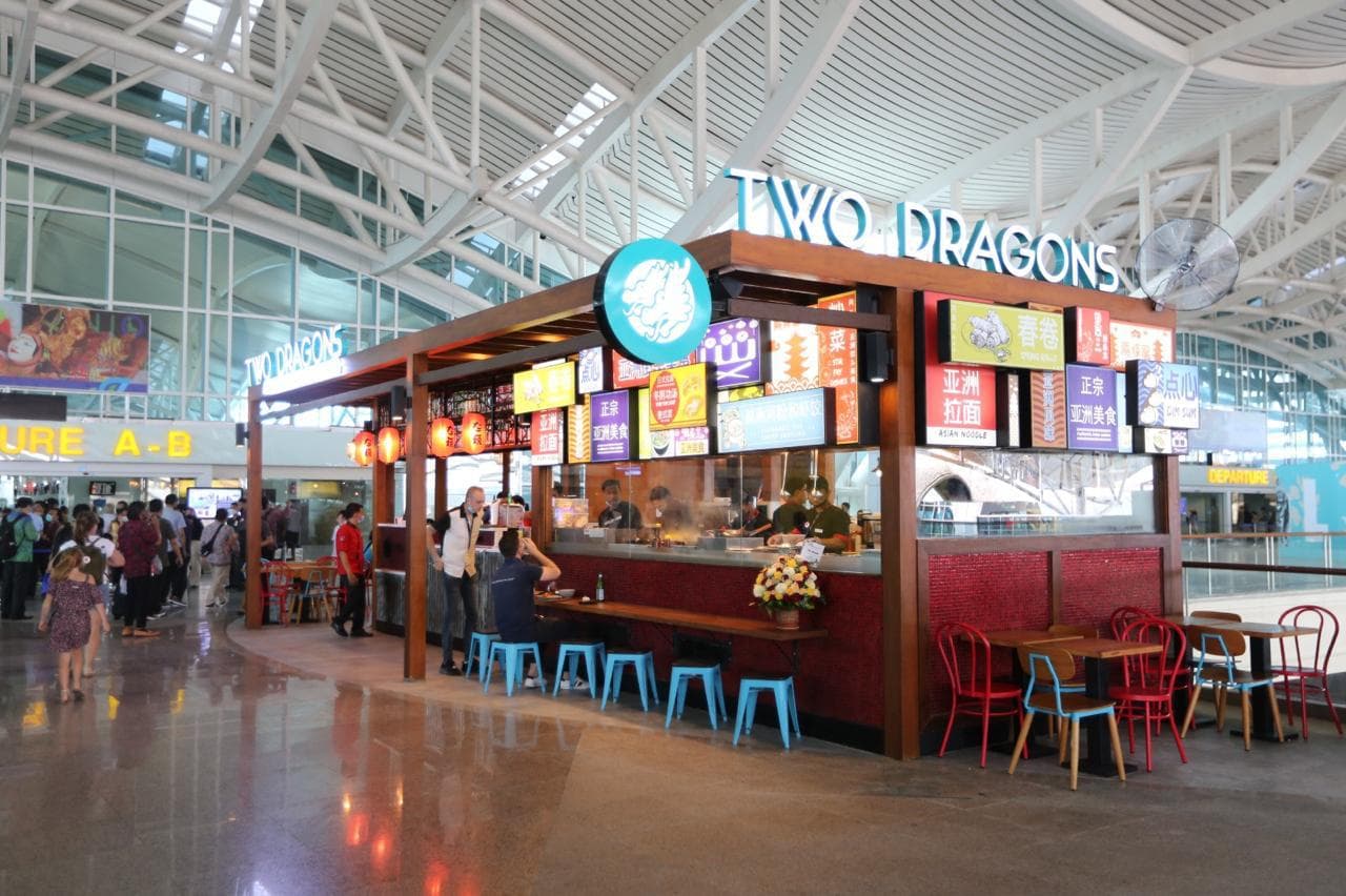 Two Dragons Outlet 1