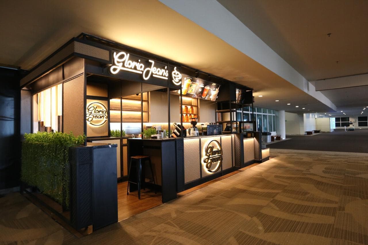 Gloria Jeans 1